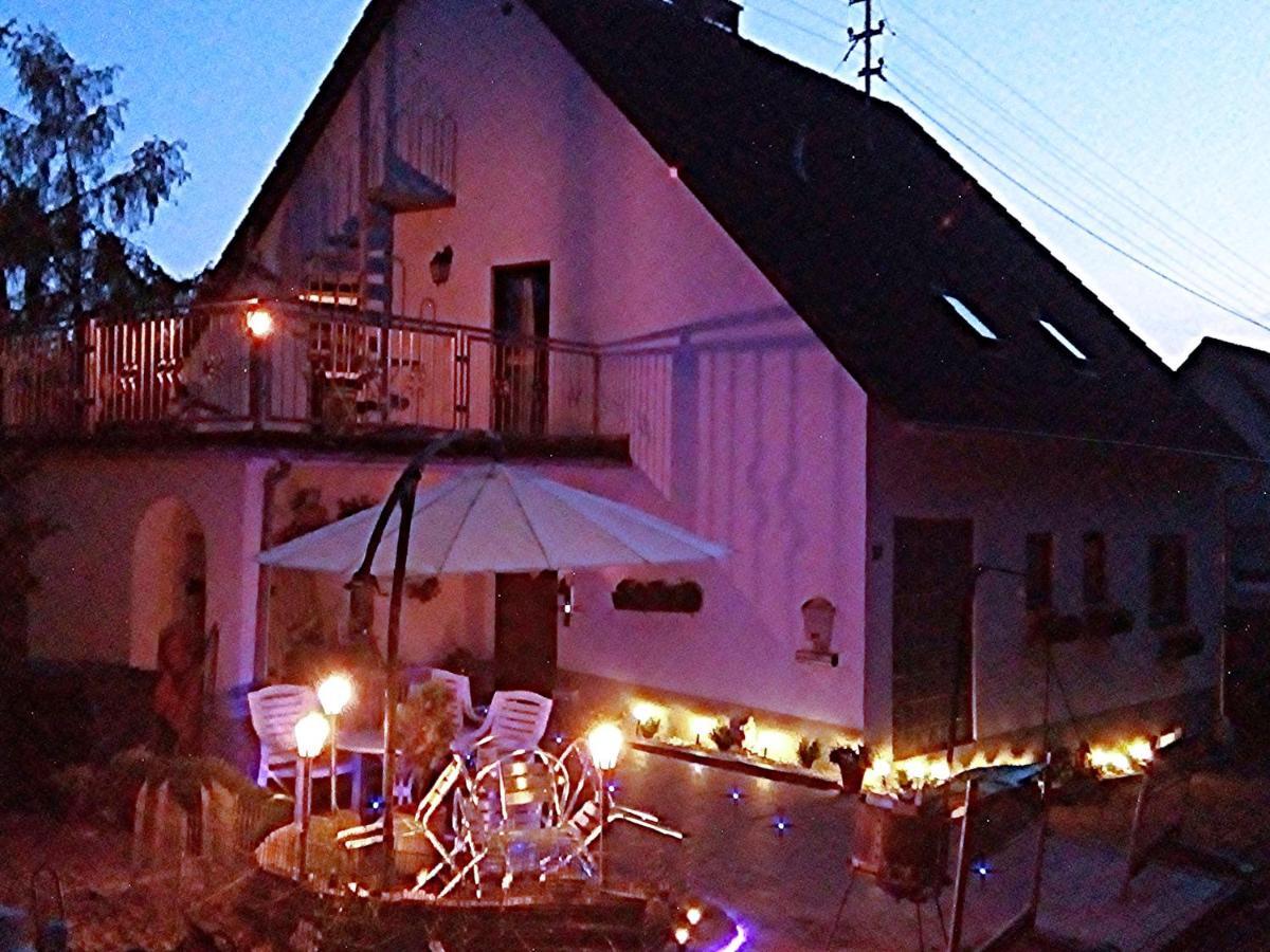 Appartamento Ferienhaus Wasgaublick Bundenthal Esterno foto